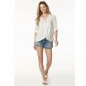 Camisa Bobi Twisted Button Ivory Blanca