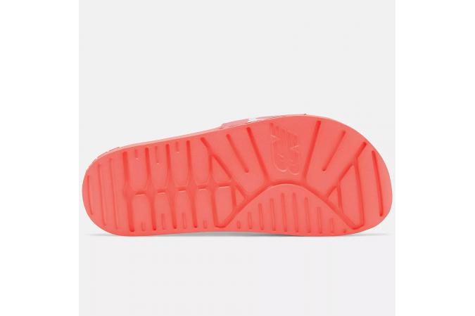 Chanclas New Balance SWF200G1 Guava