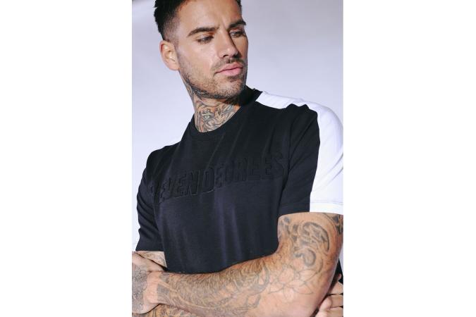 Embossed graphic Arm Panel T-Shirt Black