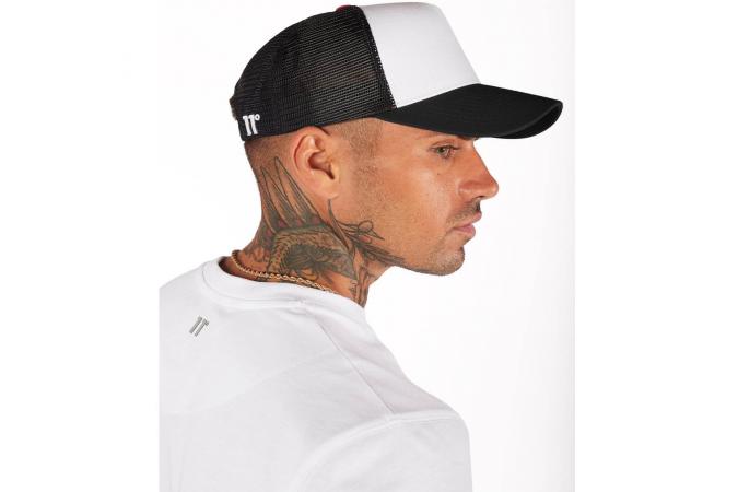 PANEL TRUCKER CAP BLACK,WHITE & HOT