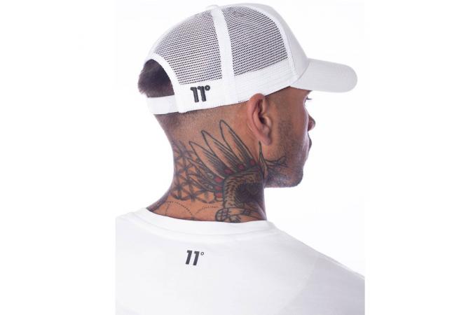 TRUCKER CAP WHITE