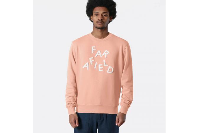 Sudadera Far Afield Wonky Logo Muted Clay Rosa Claro