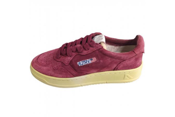 Zapatilla Autry AULW SS04 Suede Bordeaux Burdeos