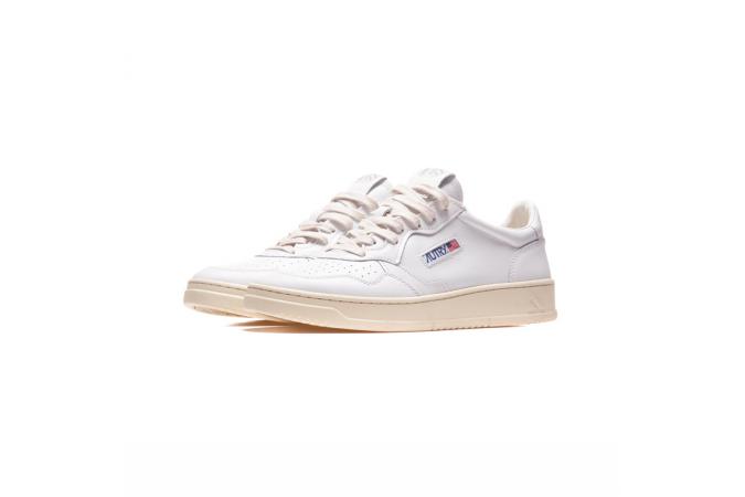 Zapatilla Autry AULW LL15 Leat/Wht Blanca