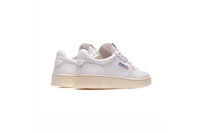 Zapatilla Autry AULW LL15 Leat/Wht Blanca