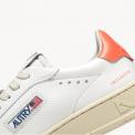 Zapatillas Autry Dallas Low Leat / Wht ADLW NW09 Coral