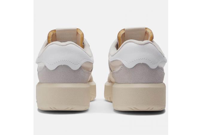 Zapatillas New Balance CT302PC Beige