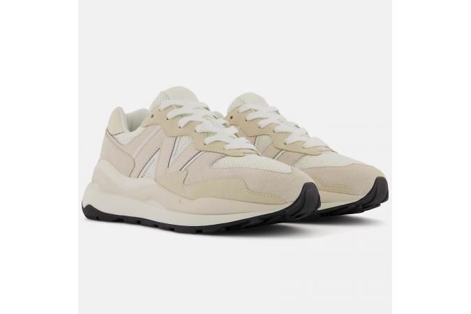 Zapatillas New Balance W5740CHA Beige