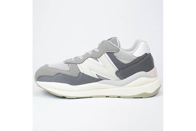 Zapatillas New Balance GC5740RT Gris