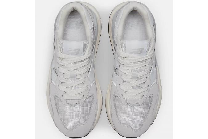 Zapatillas New Balance W5740SLA Gris-Blanca