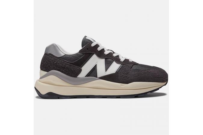 Zapatillas New Balance M5740VL1 Gris y Blanco